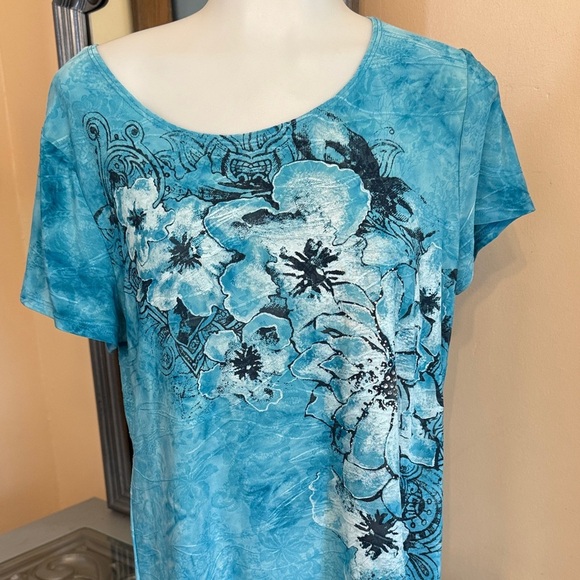 Db Large Blue Floral Women's Top Asymmetrical Hem - Picture 2 of 9